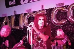 ALICE COOPER BAND’S 2015 REUNION THE FOCUS OF ‘LIVE FROM THE ASTROTURF’ DOCUMENTARY; MOVIE TO PREMIER AT PHOENIX FILM FESTIVAL; VIDEO TRAILER