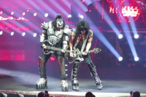 KISS – official clip and fan filmed videos from Columbus, OH 3/16/19