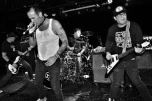 THE DERELICTS (with Zeke co-founder Donny Paycheck on drums) release first album since 1989