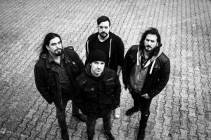 UNHERZ  – re-signs with Massacre Records