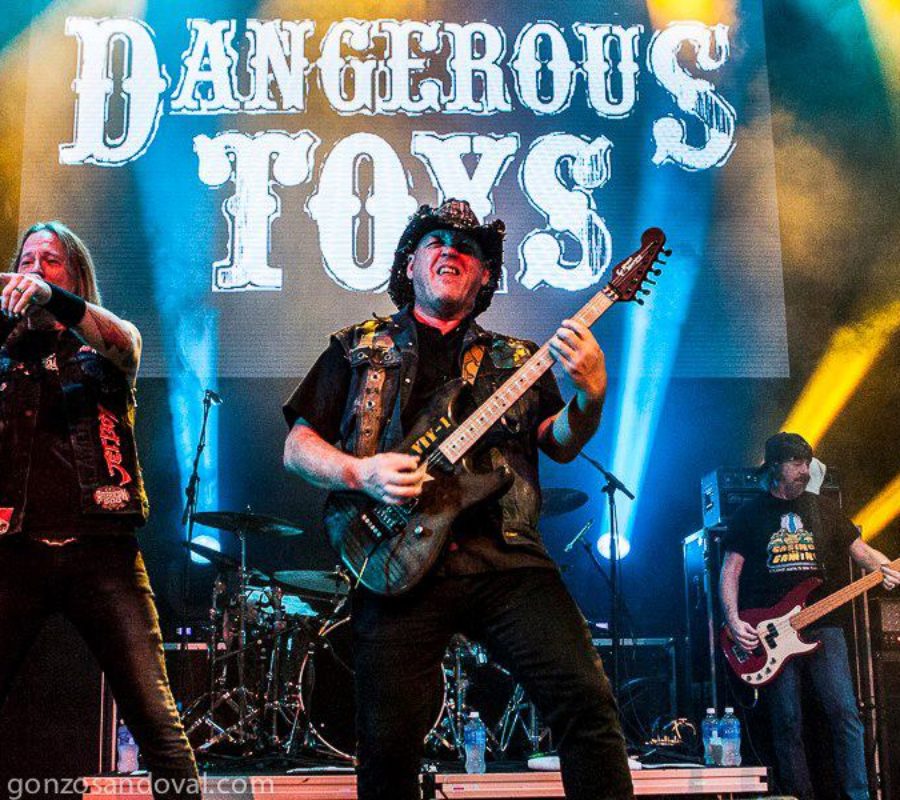 DANGEROUS TOYS – fan filmed videos from Herman’s Hideaway in Denver, CO on July 27, 2019 #dangeroustoys