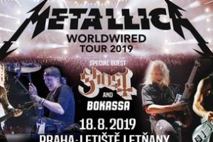 METALLICA – fan filmed videos from the Letňany Airport in Prague, Czech Republic on August 18, 2019 #metinprague #WorldWired #Metallica