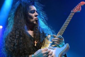 YNGWIE J. MALMSTEEN –  fan filmed video of the FULL CONCERT @ Culture Room in Fort Lauderdale, FL on December 27, 2019 #yngwie #yngwiejmalmsteen