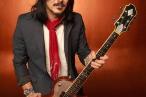 GILBY CLARKE – releases video for new single “Rock n’ Roll Is Getting Louder” #gilbyclarke