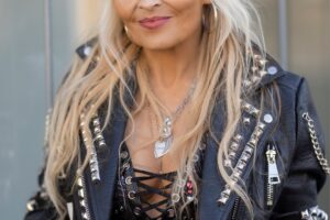 DORO (Doro Pesch – Heavy Metal – Germany/USA) – Release new single/Video for “Time For Justice” – From the upcoming album “Conqueress: Forever Strong and Proud” via Nuclear Blast #Doro