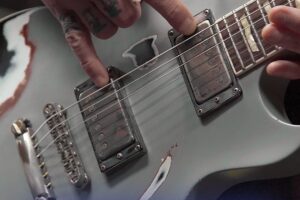 METALLICA – EMG pickups celebrate 40 years of “Ride The Lightning” with new James Hetfield pickups #metallica #jameshetfield #guitars #emg #emgpickups #ridethelightning