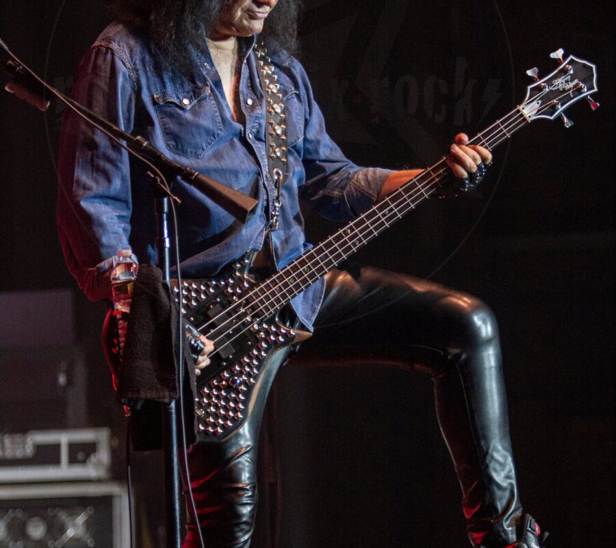 GENE SIMMONS – The Gene Simmons Band- Photos & videos from The Paramount Theater – NY May 9, 2025 via Rockstarpix #genesimmons