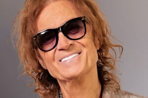 GLENN HUGHES (THE Voice of Rock n Roll!!!) – Returns with New Album “Chosen” which is OUT NOW via Frontiers Music Srl – Celebrates with New Track/Visualizer “My Alibi”  #glennhughes #hardrock